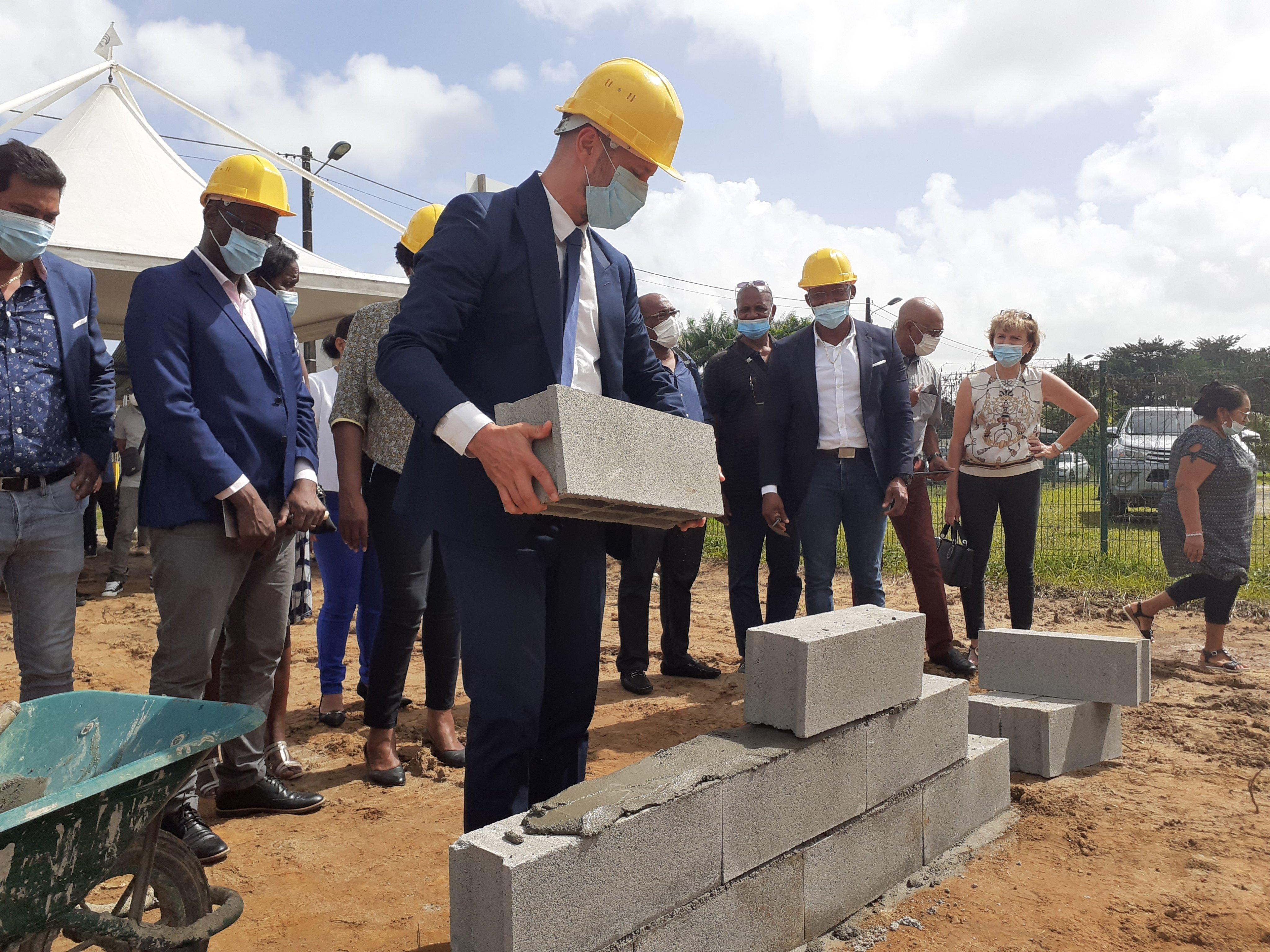 Guyane : Pose de la première pierre de la France Services d’Iracoubo