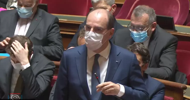 Nouvelle-Calédonie: Castex réfute toute "indifférence" de l'exécutif avant le référendum