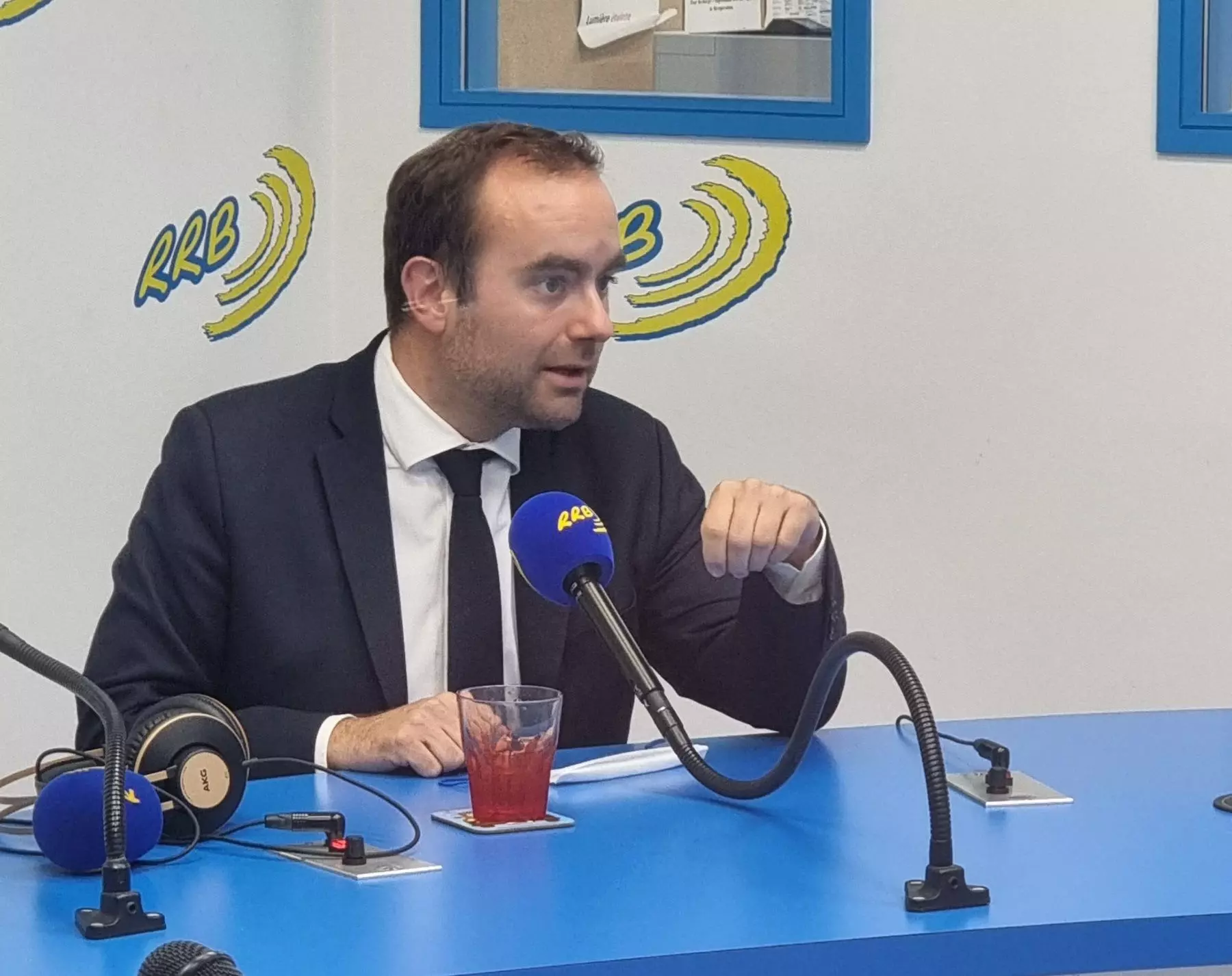 Nouvelle Calédonie: Sébastien&nbsp;Lecornu&nbsp;annonce une enveloppe de subventions supplémentaires de l'Etat