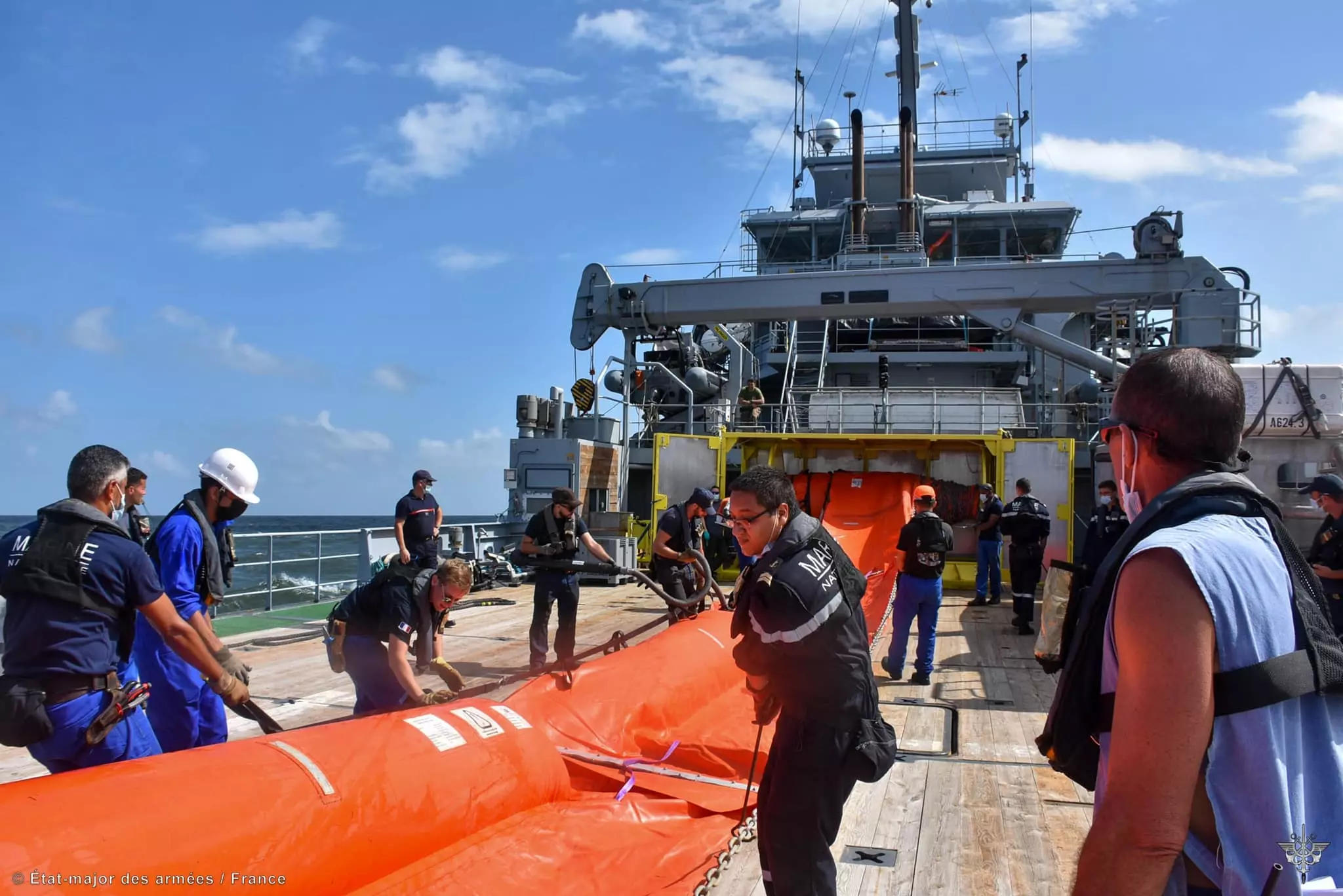 Le Dumont d’Urville, basé en Martinique, a participé aux actions de l’Etat en mer dans la zone maritime de Guyane