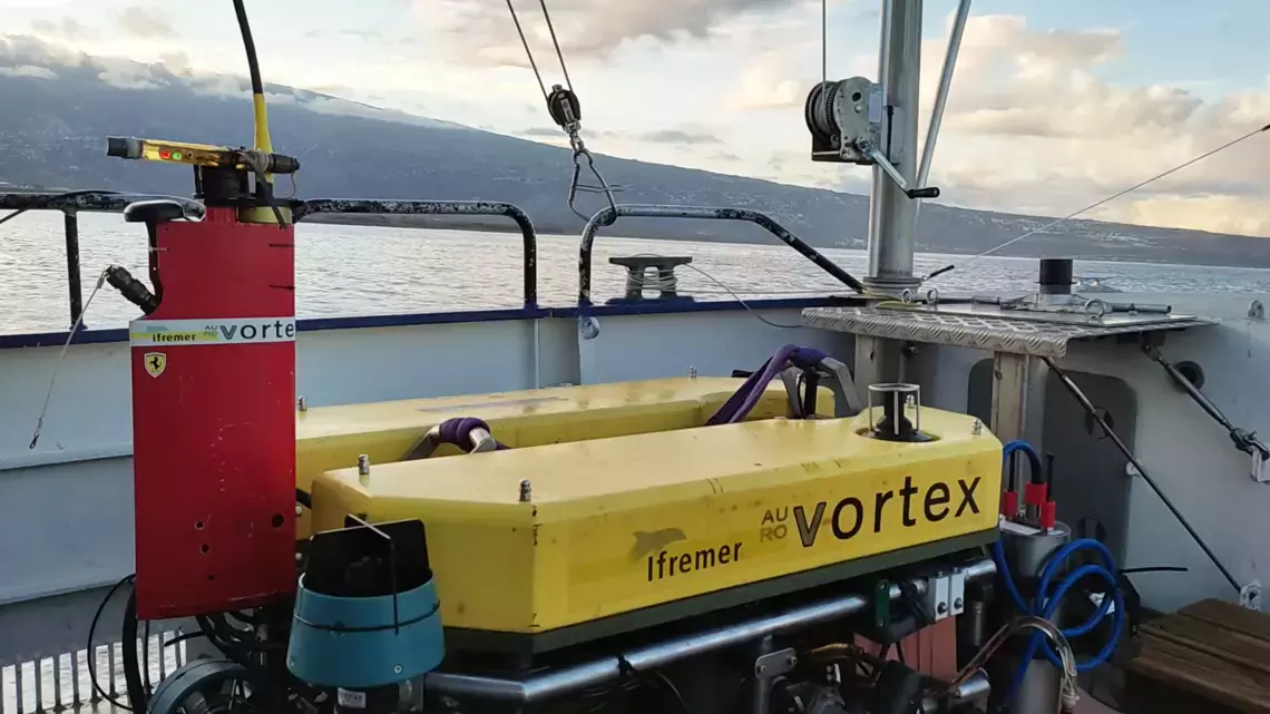 La Réunion : De nouveaux outils d’imagerie sous-marine testés par l'IFREMER pour mieux connaître la biodiversité des écosystèmes coralliens