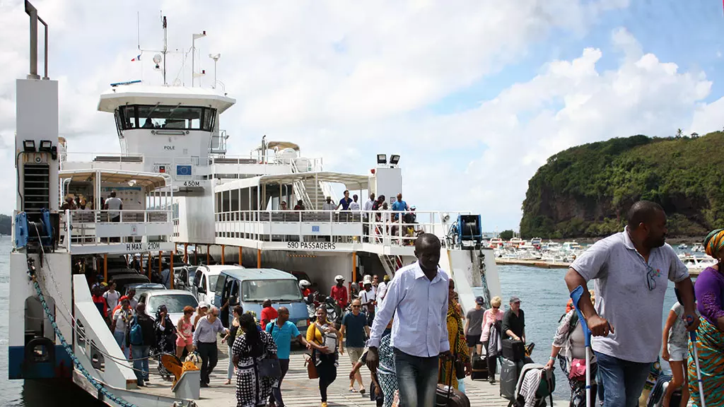 Mobilités à Mayotte : La gratuité des barges pour les piétons est prévue pour le mois de septembre