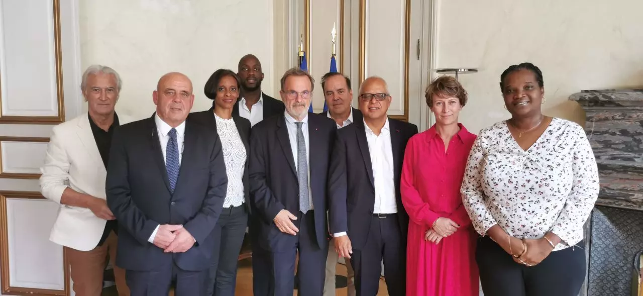 Les MEDEF ultramarins et le ministre Jean-François Carenco poursuivent les discussions sur la nouvelle feuille de route économique