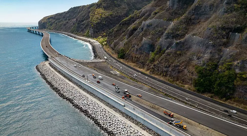 Nouvelle Route du littoral à La Réunion : la Chambre régionale des comptes critique certains choix de la Région