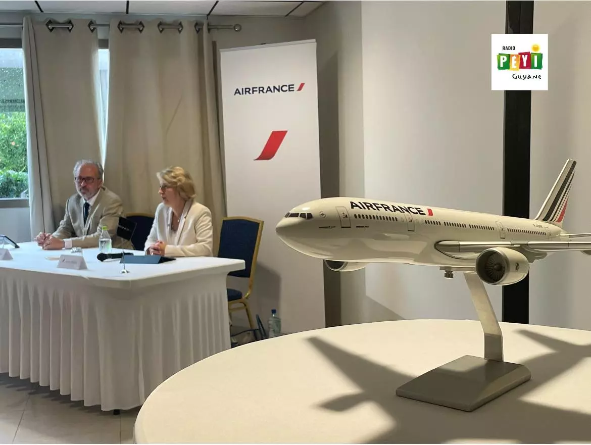 Guyane Retour de la ligne aérienne CayenneBelem, fin de la ligne