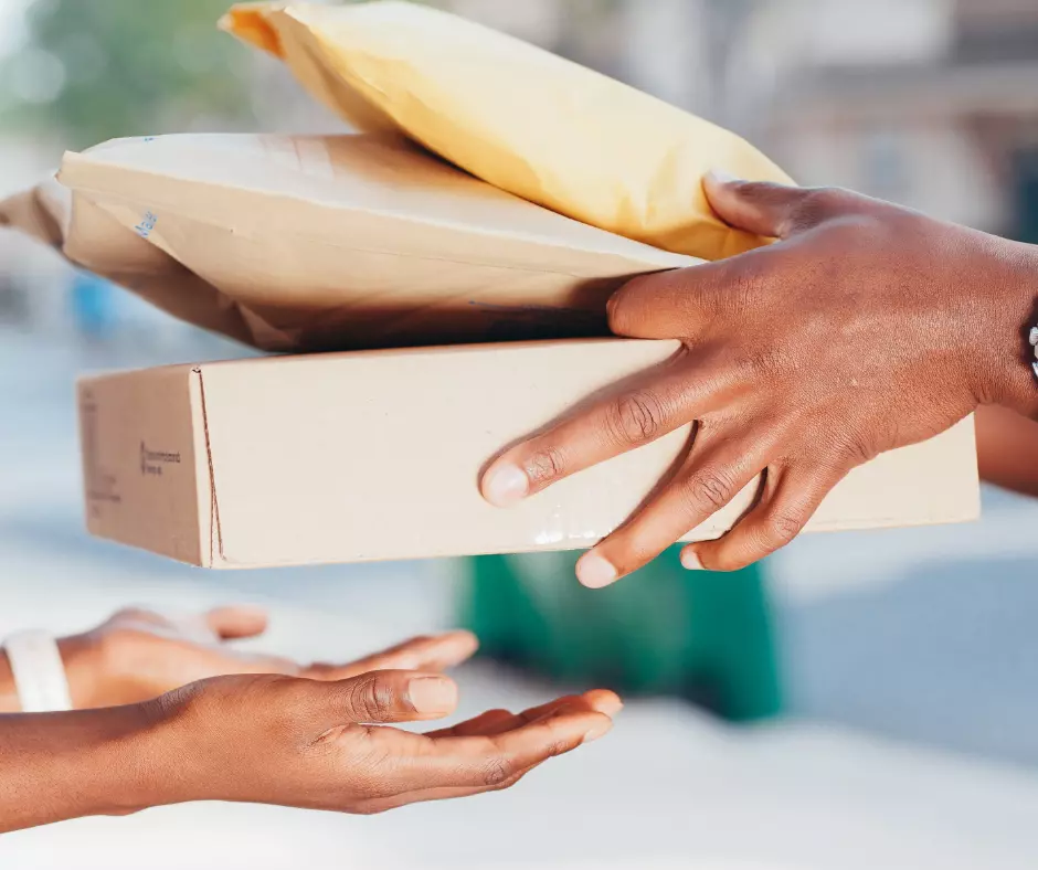 Galère administrative et prix des colis: le difficile développement de l'e-commerce en Outre-mer