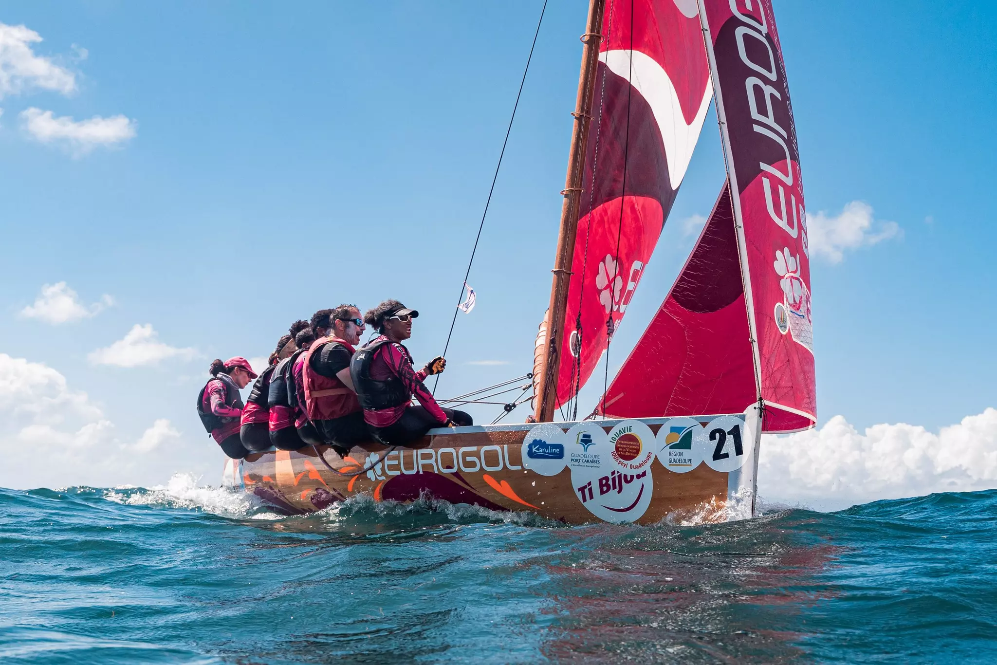 «&nbsp;Amazones An Kannot&nbsp;»&nbsp;: 300 femmes attendues au relais féminin de voile traditionnelle organisé par Amazones Guadeloupe et l’Anasa