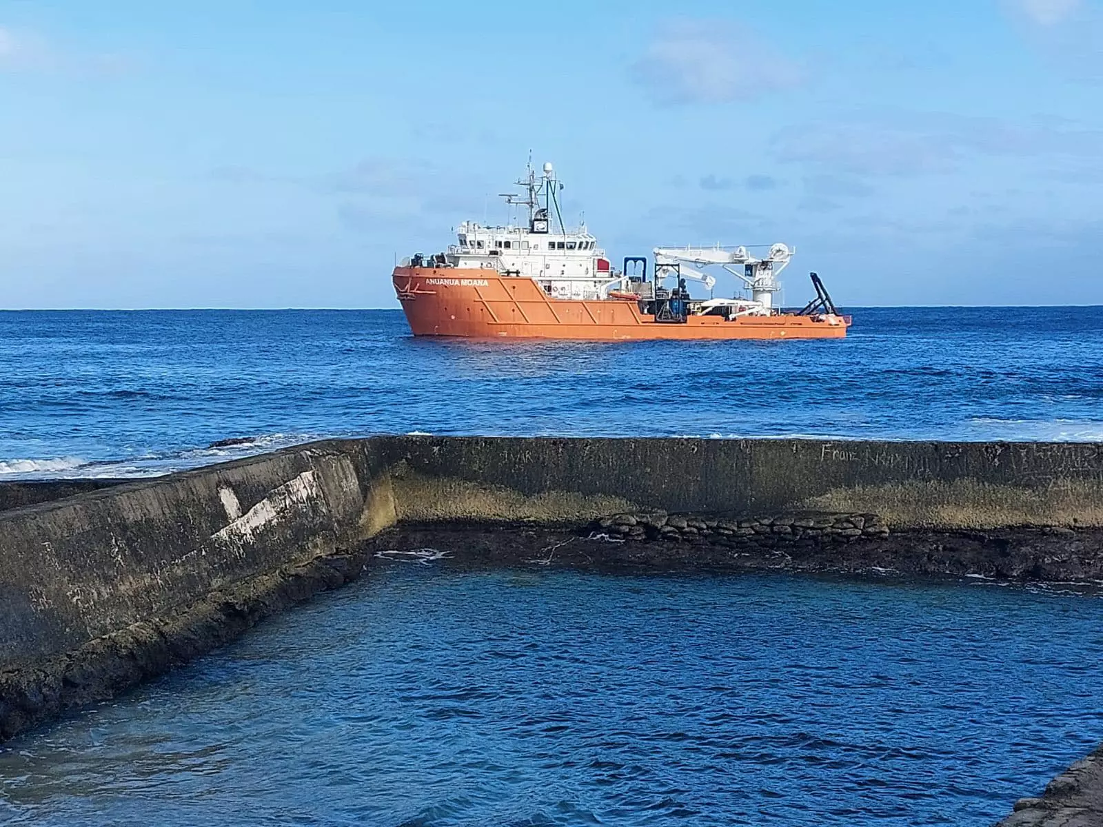 Aux îles Cook, les riches profondeurs du Pacifique aiguisent les appétits