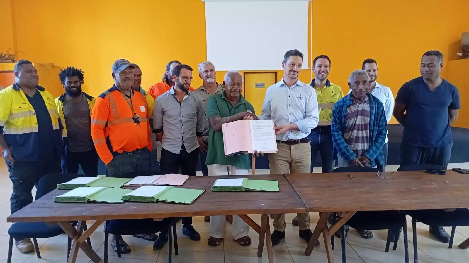 Nouvelle-Calédonie : La SLN signe deux conventions à Houaïlou pour une nouvelle dynamique économique locale