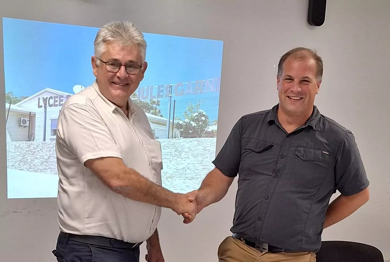 Nouvelle-Calédonie : un partenariat entre le cluster Synergie et le lycée Jules-Garnier pour la transition énergétique