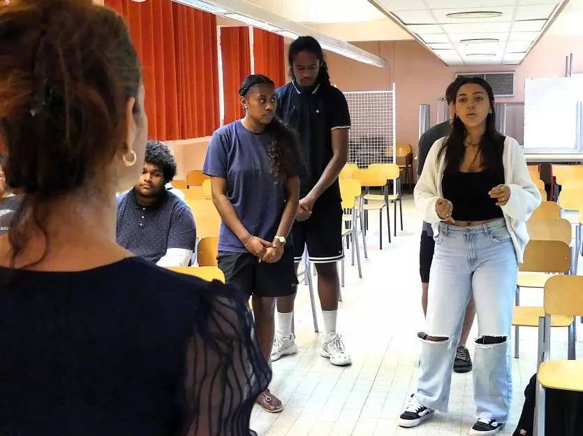 Nouvelle-Calédonie : Avec leur court-métrage, des lycéens du Lapérouse remportent un concours national sur la Constitution française