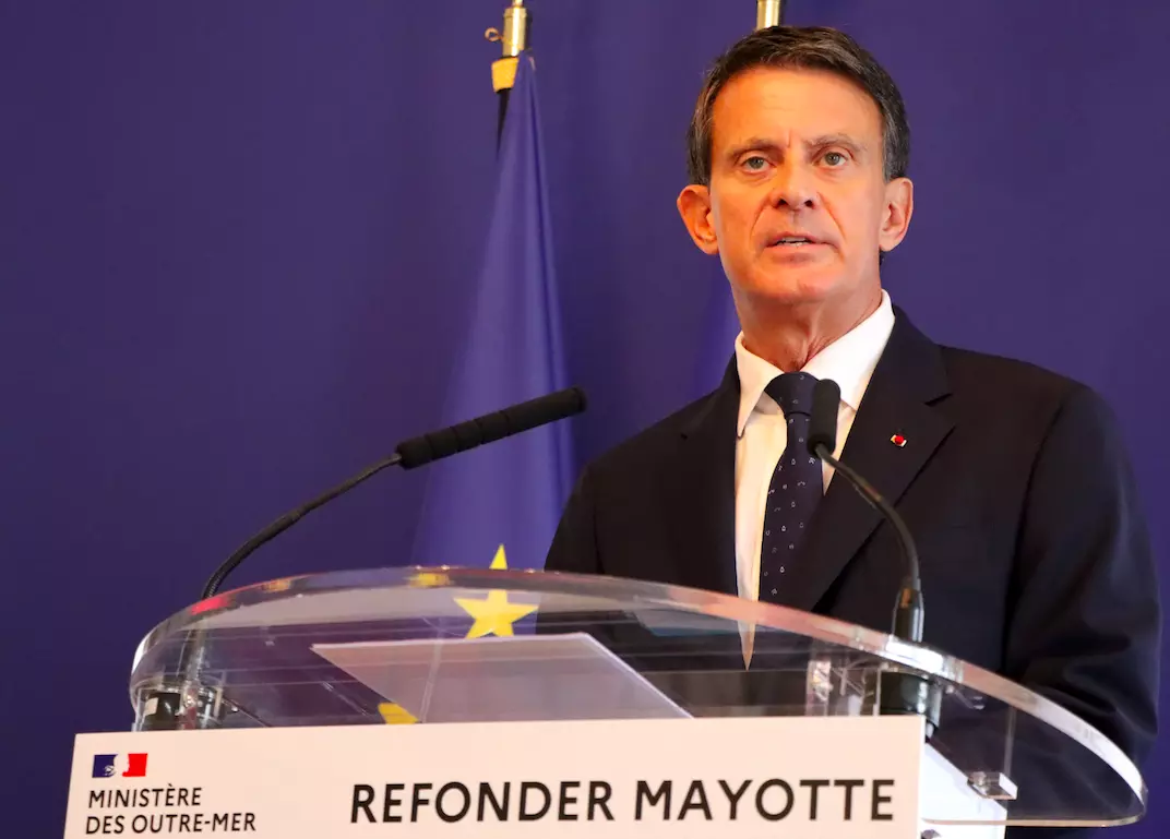 Manuel Valls attendu à Mayotte la semaine prochaine