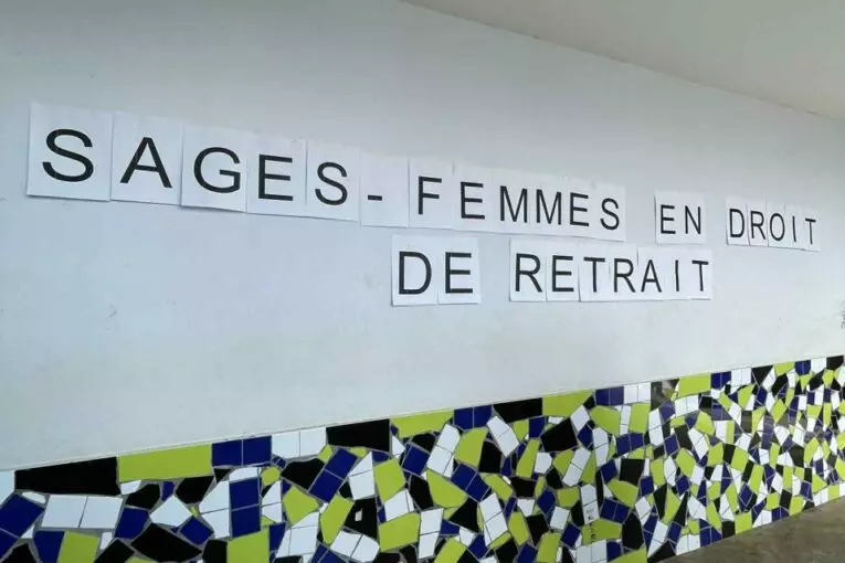 Mayotte : "Épuisées", les sages-femmes dénoncent une "situation intenable" et exercent leur droit de retrait