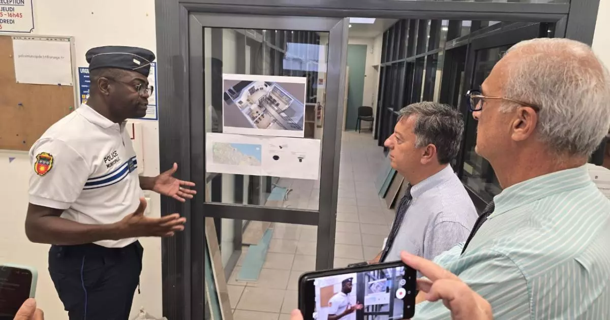 Guadeloupe : Basse-Terre se dote d’un centre de supervision urbaine pour lutter contre la délinquance