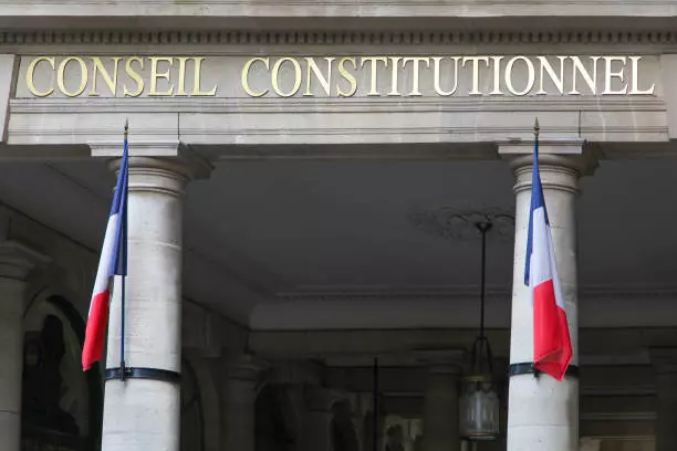 La loi Mayotte validée par le Conseil constitutionnel sous conditions strictes