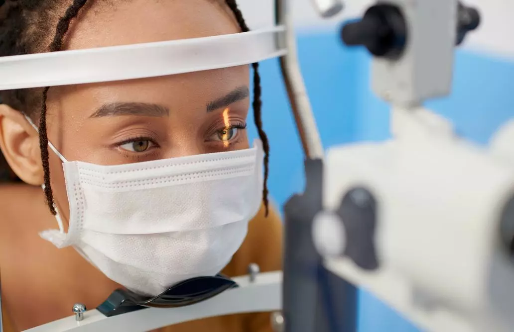 Une nouvelle promotion de la formation d'Orthoptiste s'ouvre à la rentrée via le partenariat entre l'Université Paris Cité et le campus connecté