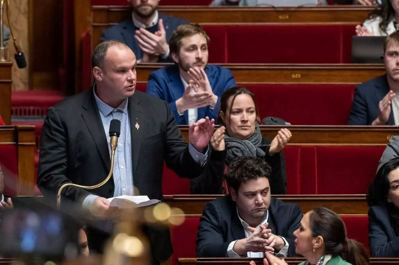 Le député Perceval Gaillard interpelle le gouvernement sur le manque d’AESH à La Réunion