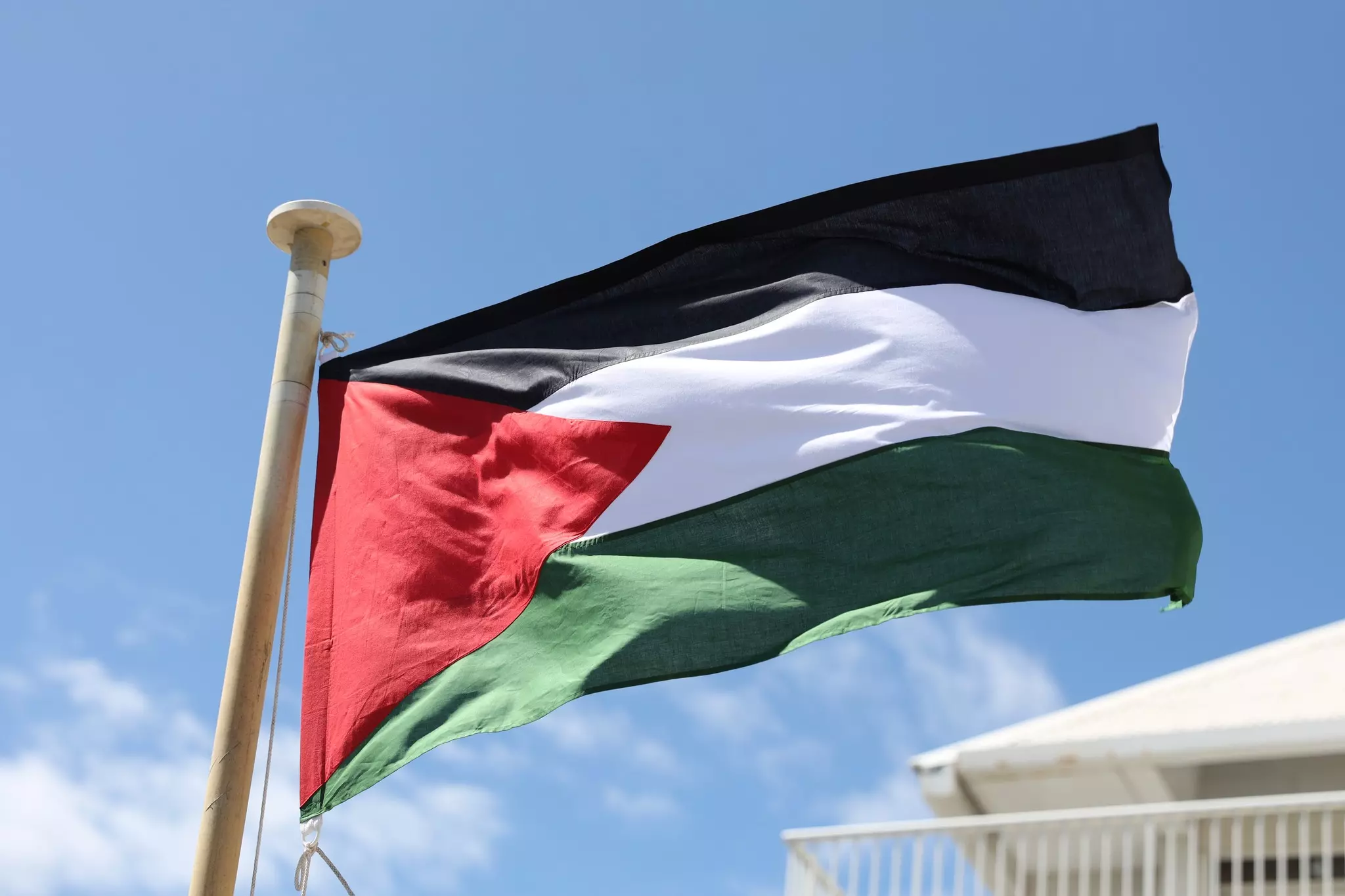 La Réunion : Plusieurs communes hissent le drapeau palestinien, la préfecture demande leur retrait