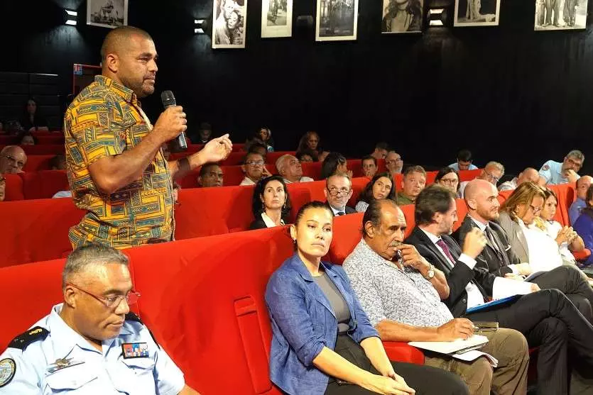 Nouvelle-Calédonie : Face à de nouvelles coupes budgétaires, les maires "tirent la sonnette d’alarme"