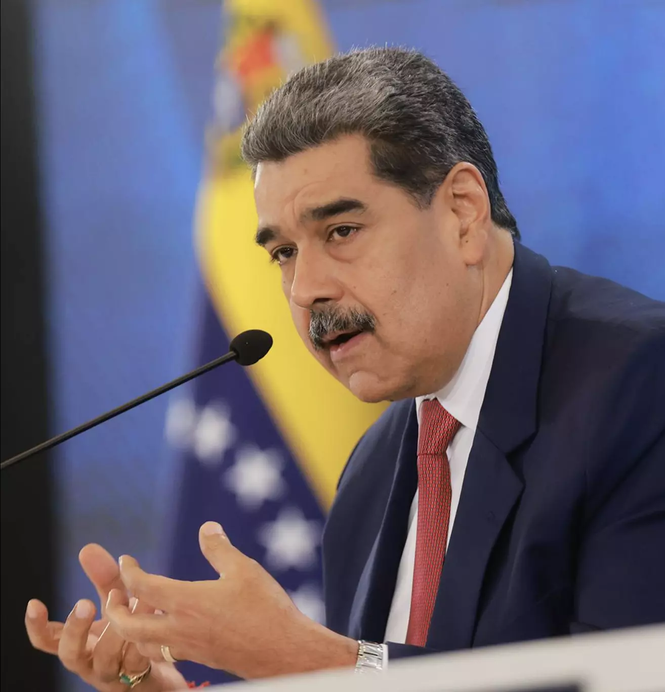 Venezuela: Maduro se prépare à décréter l'état d'urgence en cas d'"agression" des Etats-Unis