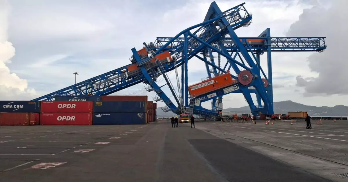 Martinique :  Un portique s’effondre au Grand Port Maritime, deux blessés légers