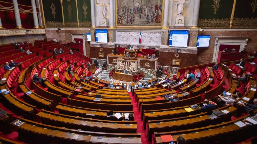 Report des élections provinciales en Nouvelle-Calédonie : les parlementaires de la commission mixte paritaire s’accordent sur un texte commun