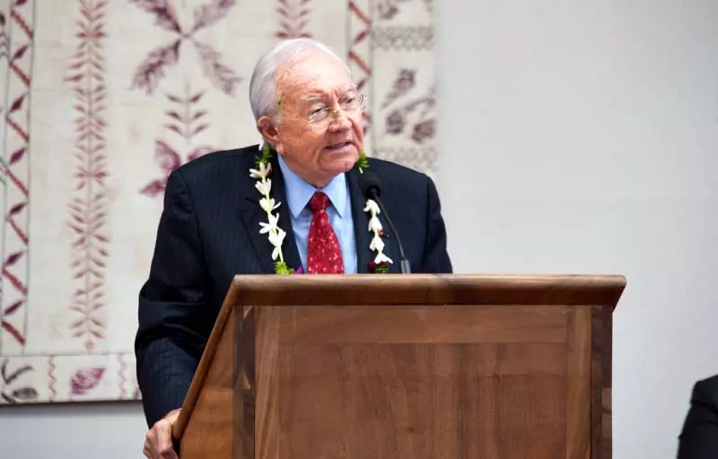 Polynésie: l'ex-président Gaston Flosse auditionné 28 ans après la disparition d'un journaliste