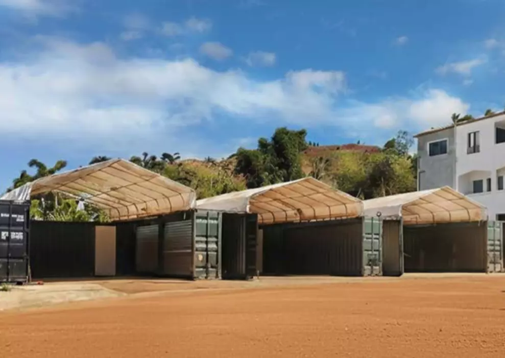 Mayotte : Un site industriel et pédagogique pour transformer des containers, former localement et soutenir l’emploi durable