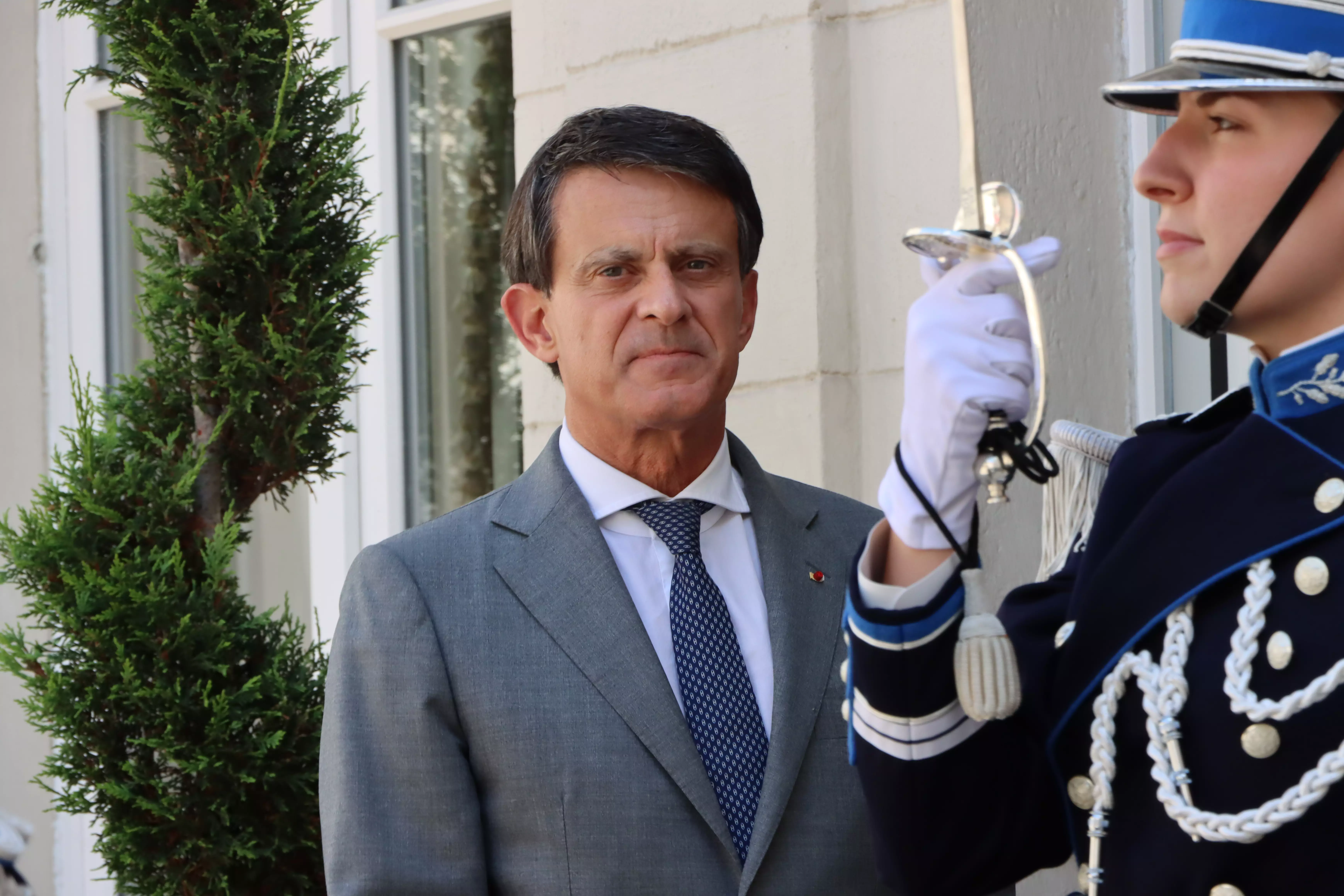 Gouvernement Lecornu 2 : Manuel Valls « regrette de ne pas pouvoir terminer » son action aux Outre-mer
