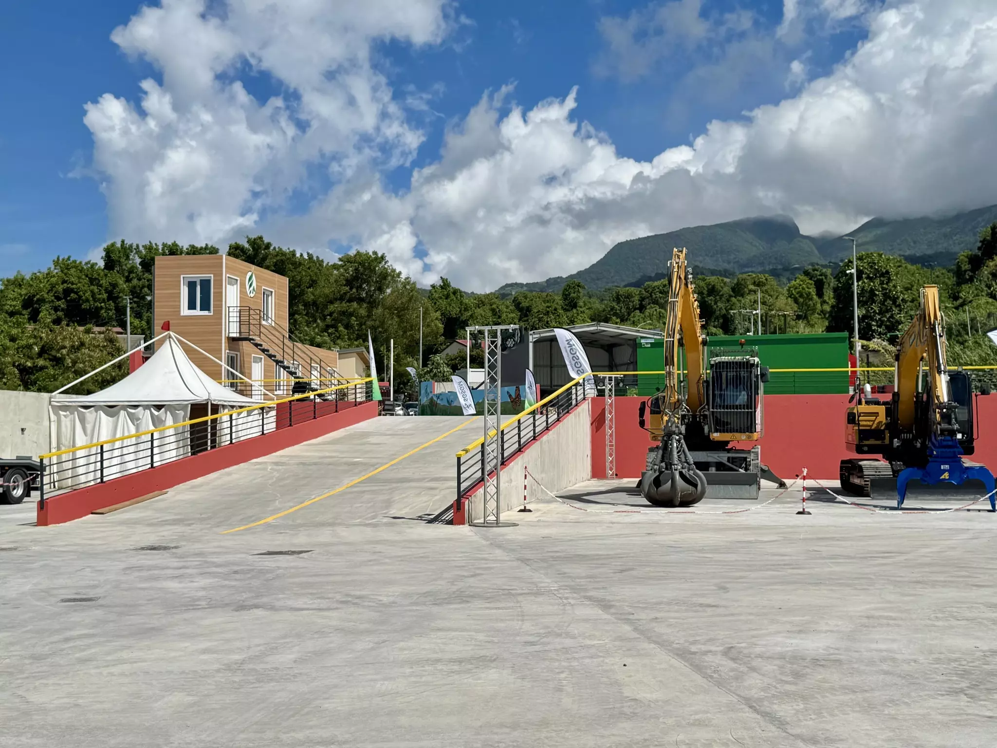 Guadeloupe : Inauguration de la déchèterie professionnelle de Saint-Claude, un nouvel équipement nécéssaire au rééquilibrage du territoire
