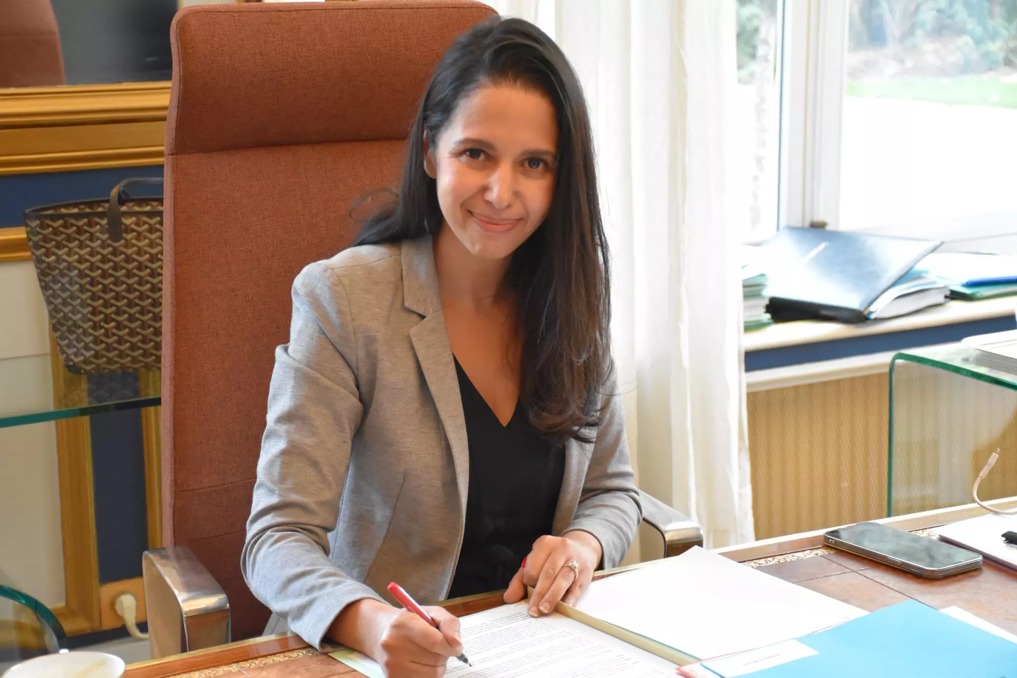 Interview exclusive. Naima Moutchou, ministre des Outre-mer : “Ma méthode restera la même : écouter avec humilité, puis agir avec force”