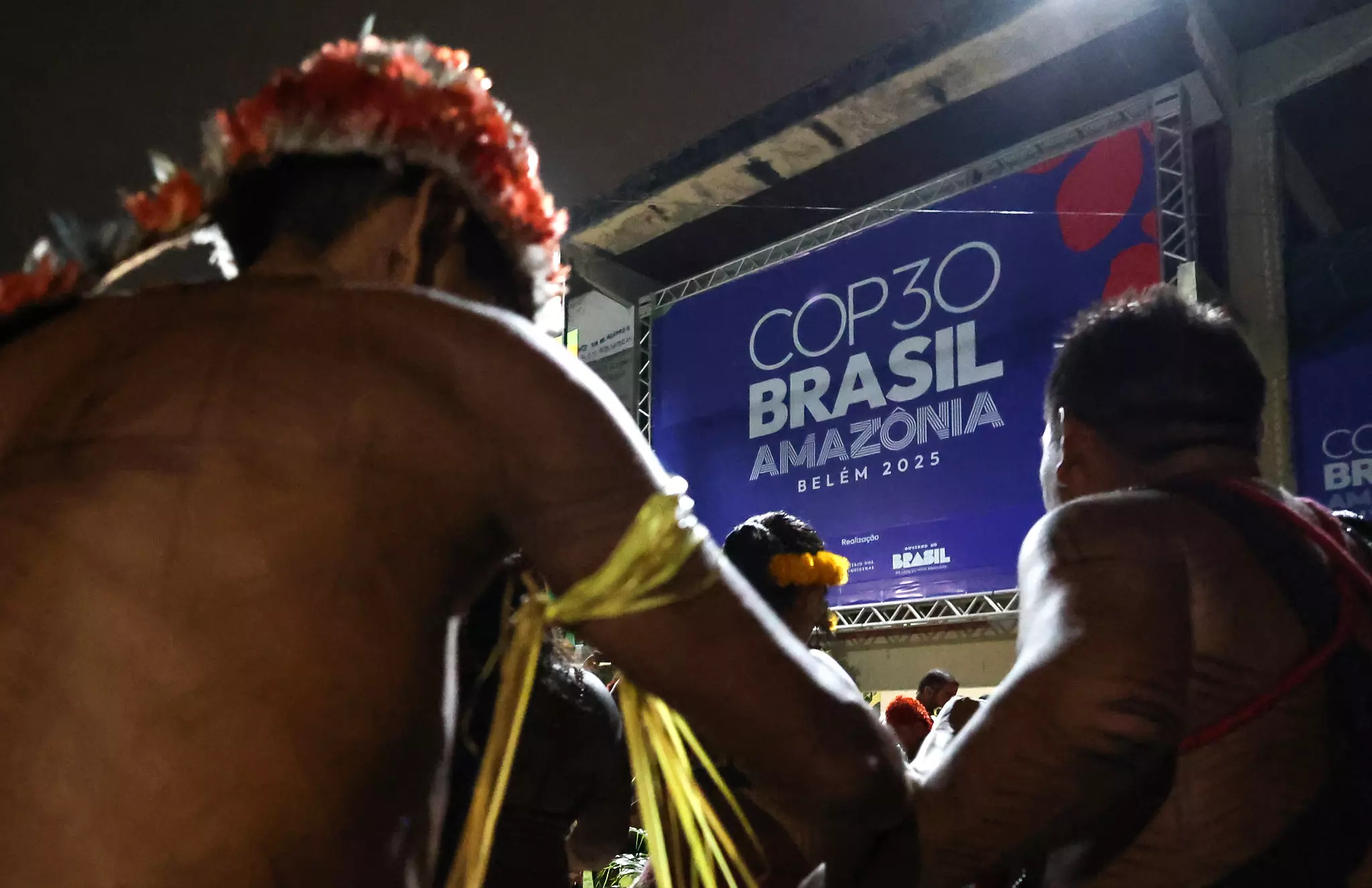 "Ils refusent d'écouter": les autochtones bousculent la COP amazonienne