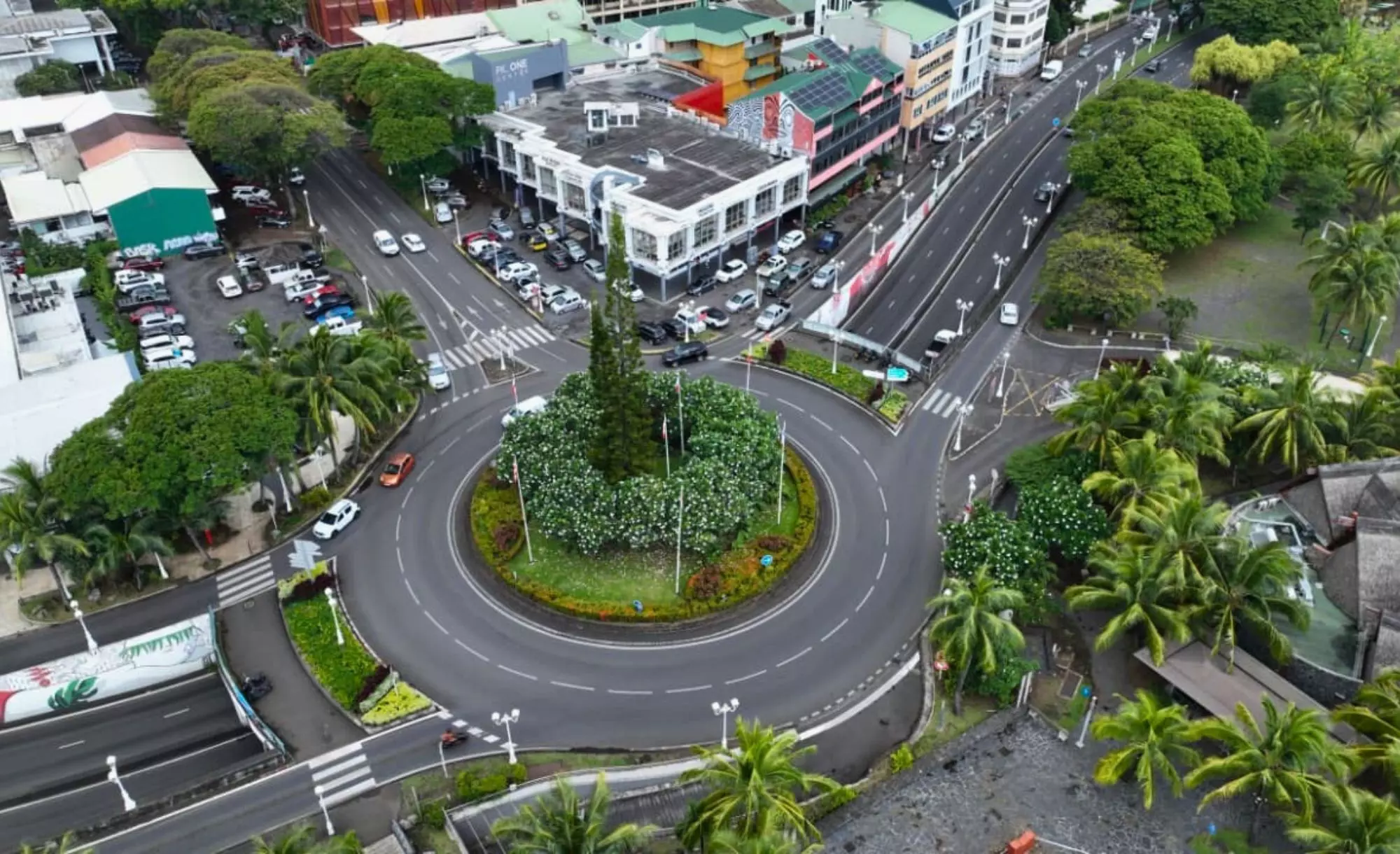 La Polynésie déploie des drones au-dessus des ronds-points pour étudier le trafic routier