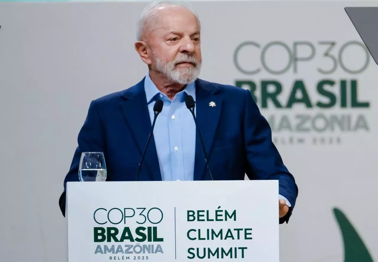 A la COP30 au Brésil, Lula appelle à accélérer la sortie des énergies fossiles