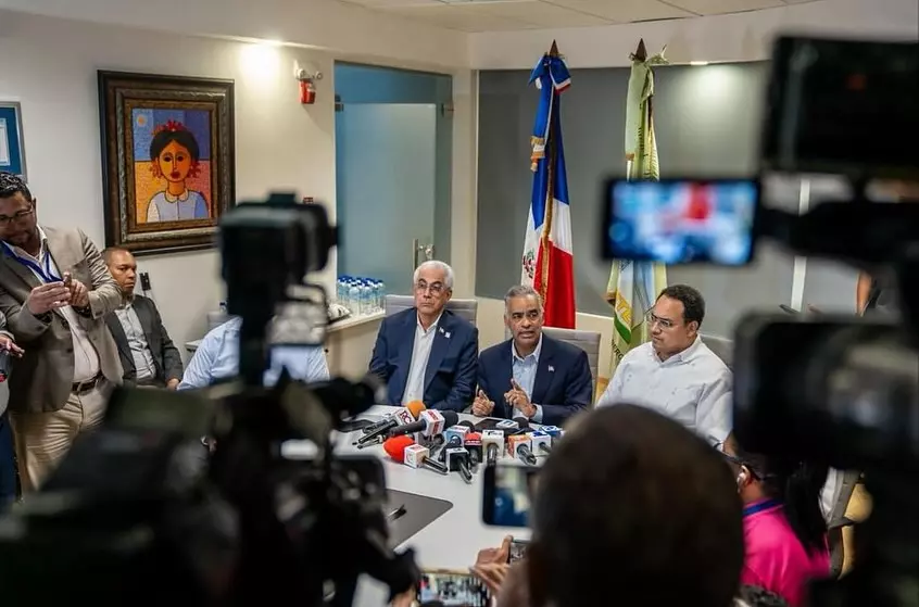 "Black-out" en République dominicaine, le service revient progressivement selon les autorités