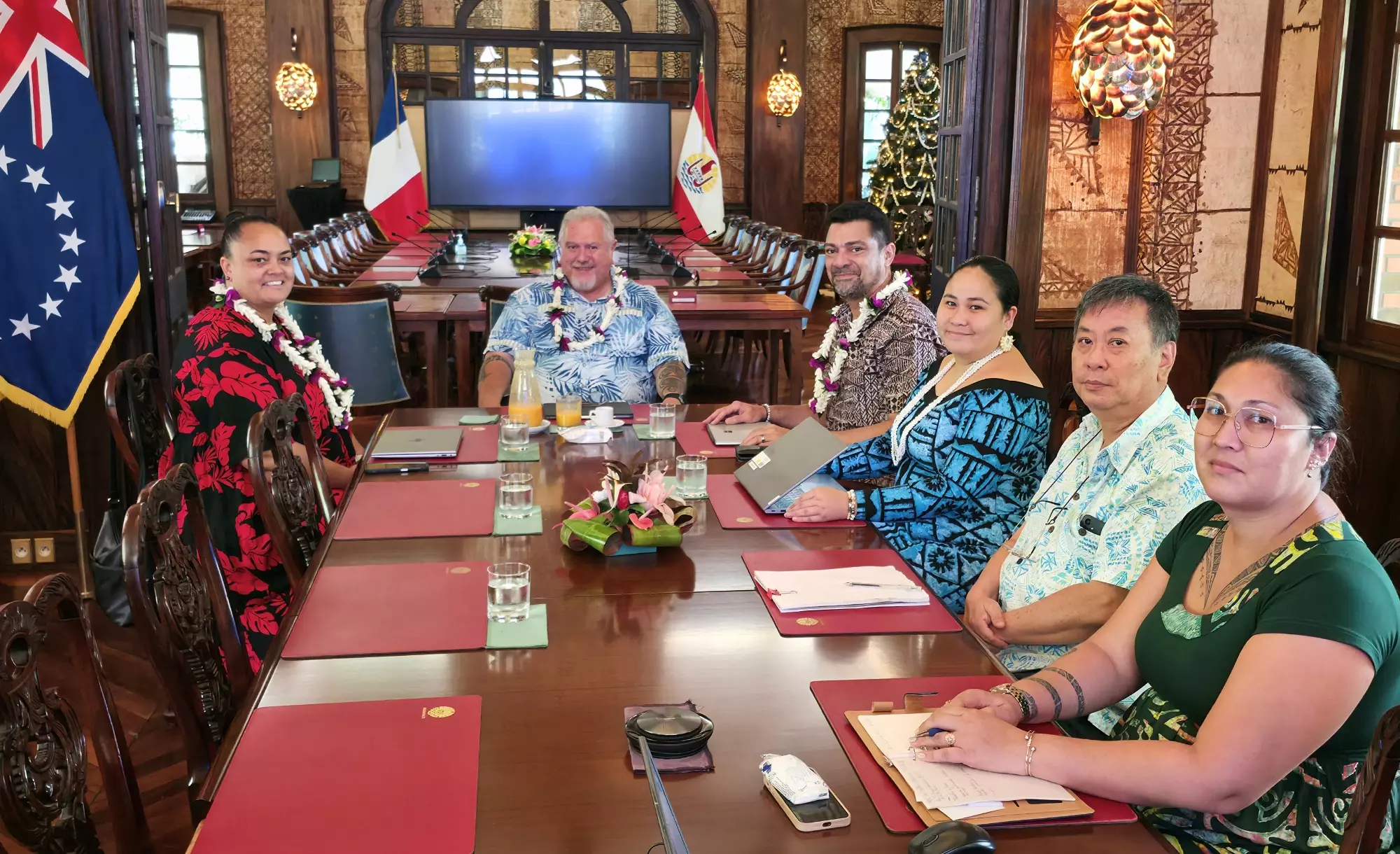 Pêche : Vers un « protocole d’accord » entre la Polynésie et les Îles Cook sur le développement durable et la gestion des ressources marines