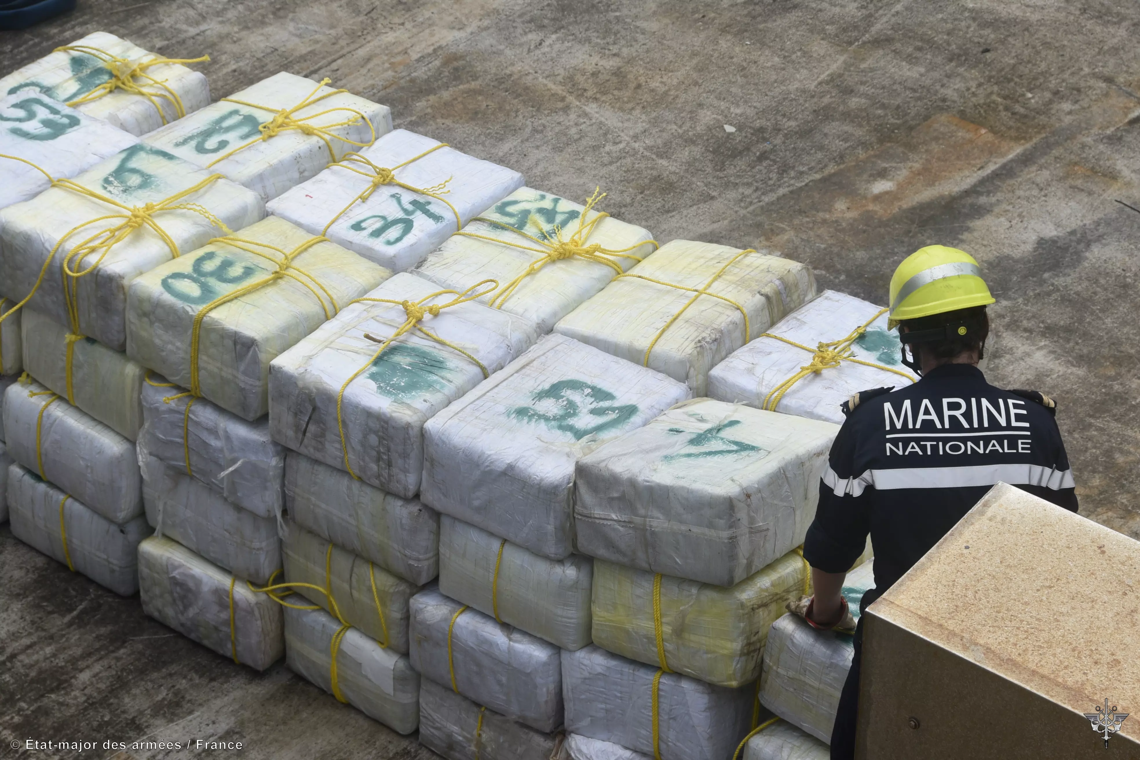 Lutte contre le narcotrafic : Plus de deux tonnes de cocaïne saisies par la Marine nationale en zone maritime Antilles