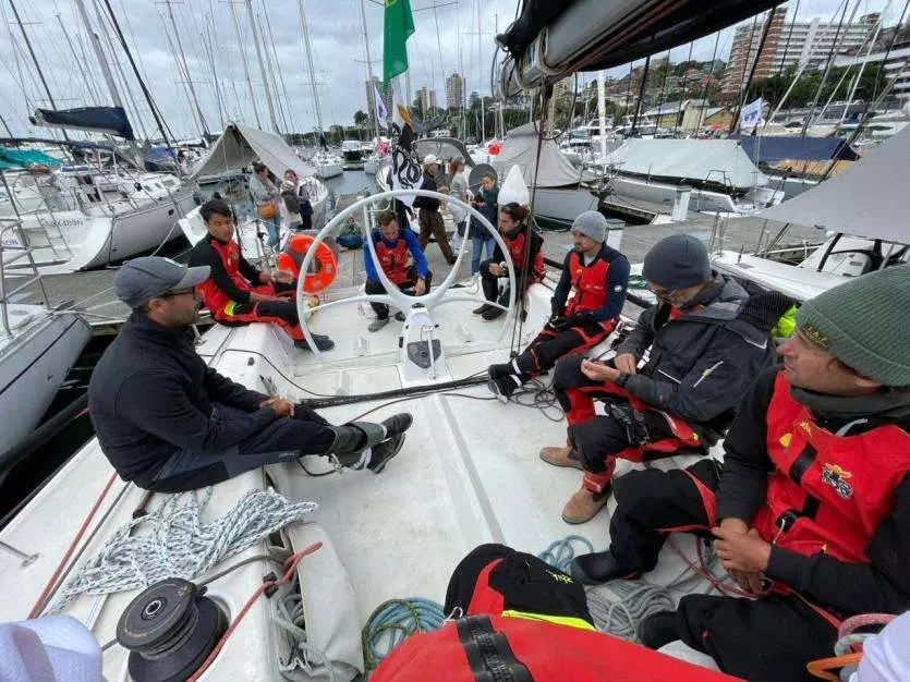 Voile : Première nuit éprouvante pour les trois équipages calédoniens sur la régate australienne Sydney-Hobart