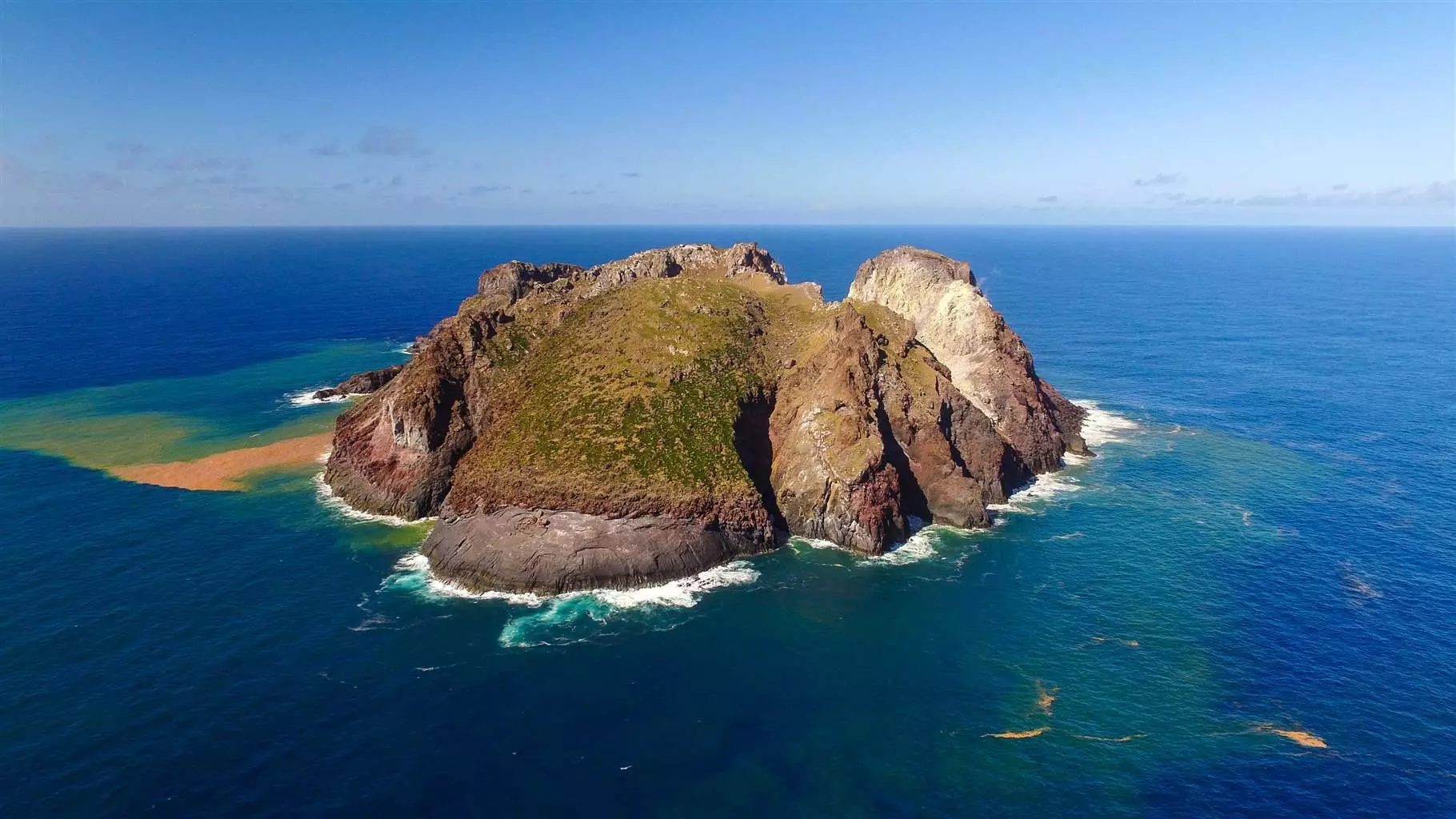 La France dément vouloir renoncer à sa souveraineté sur les îles Matthew et Hunter