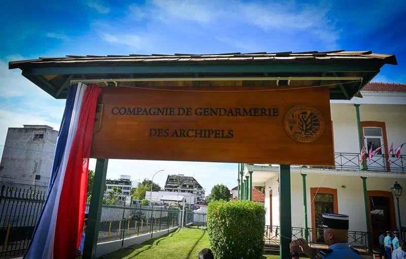 Polynésie : La Maison des archipels, structure regroupant la compagnie des archipels et la Brigade des Tuamotu-Centre de la gendarmerie inaugurée à Papeete