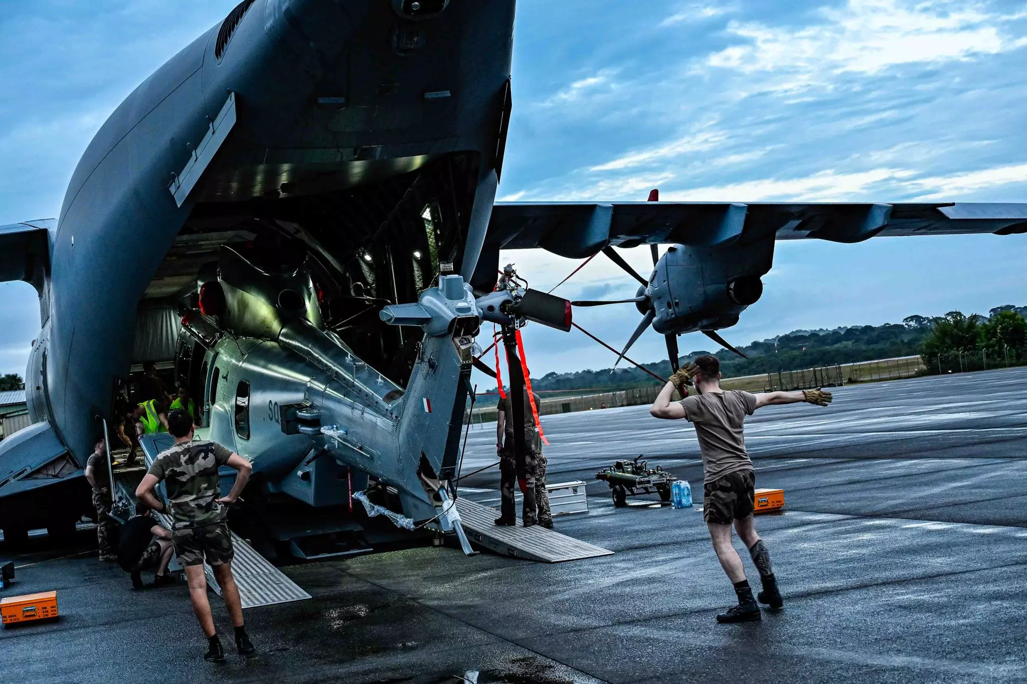 Les forces armées en Guyane renforcent leur flotte avec un troisième hélicoptère Caracal