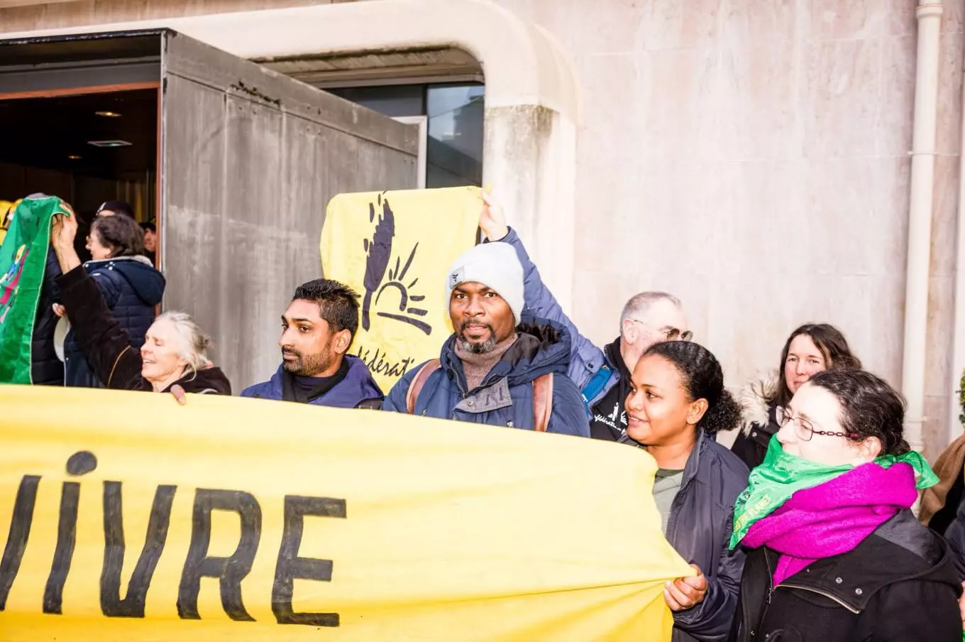 Le président de la Chambre d’Agriculture de Guyane et les agriculteurs ultramarins sortis de garde à vue à Paris