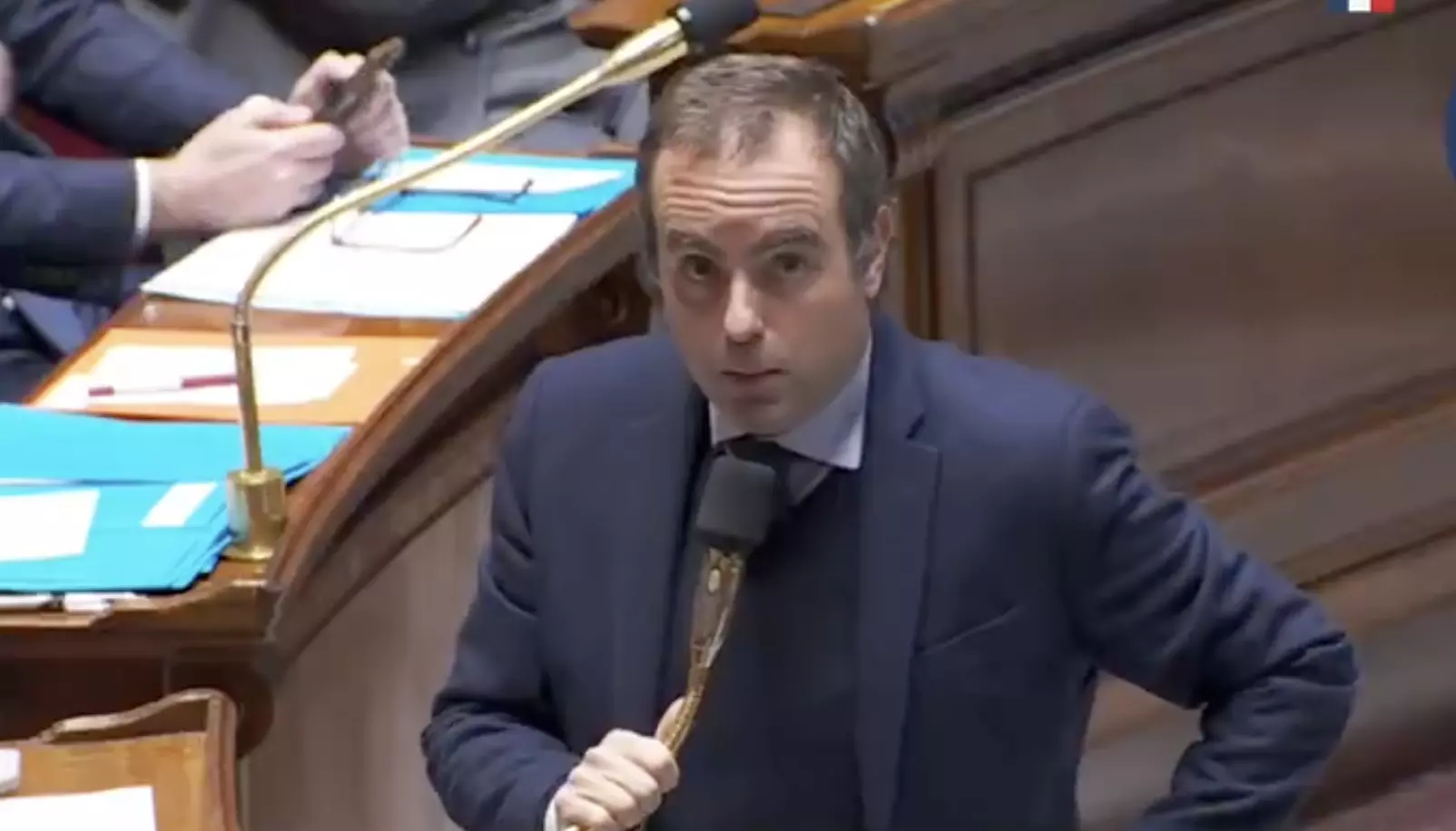 Venezuela: Le Premier ministre Sébastien Lecornu dénonce une opération militaire américaine "illégale"