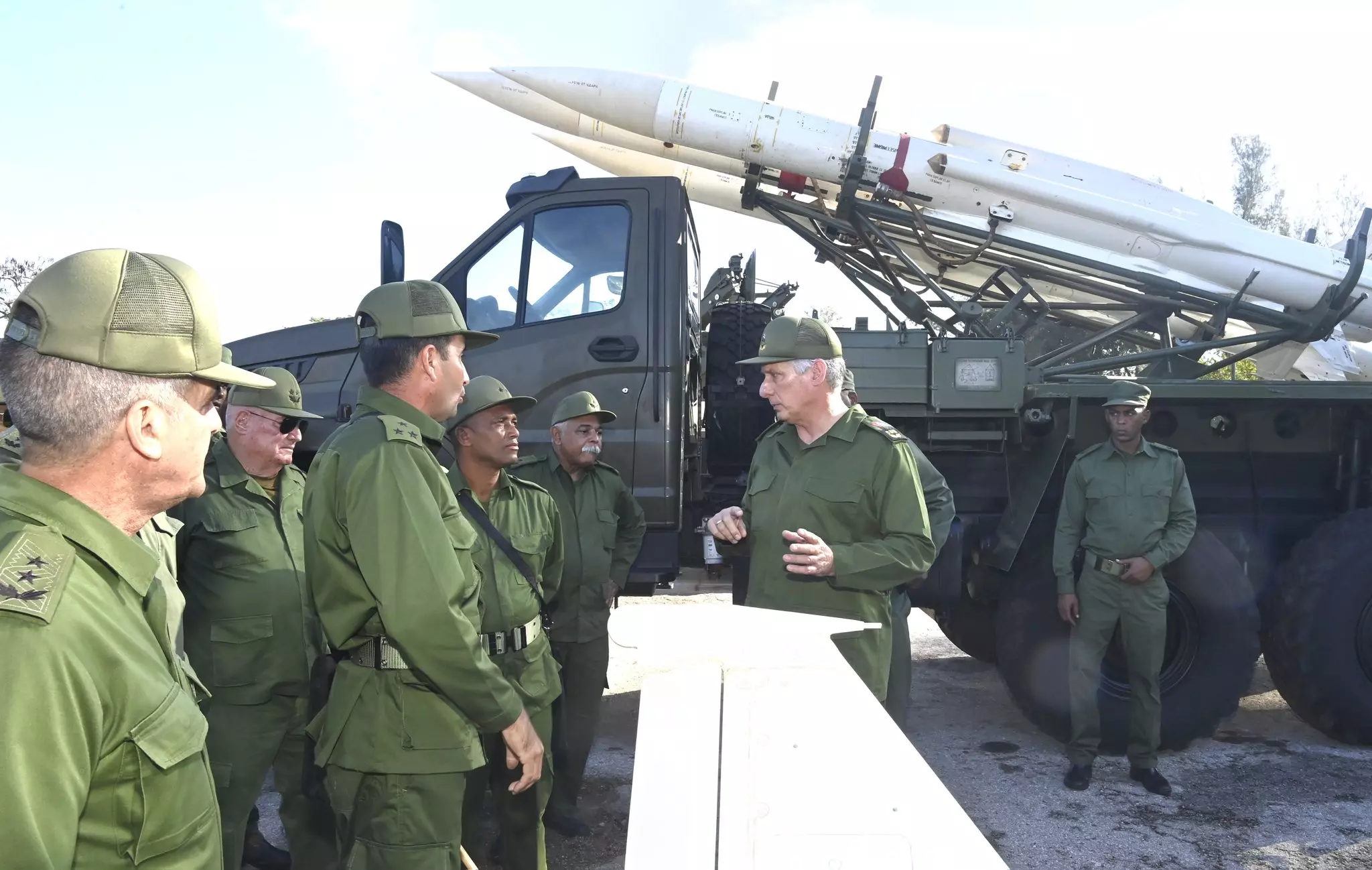 Cuba prône la préparation militaire comme moyen de dissuasion face aux Etats-Unis