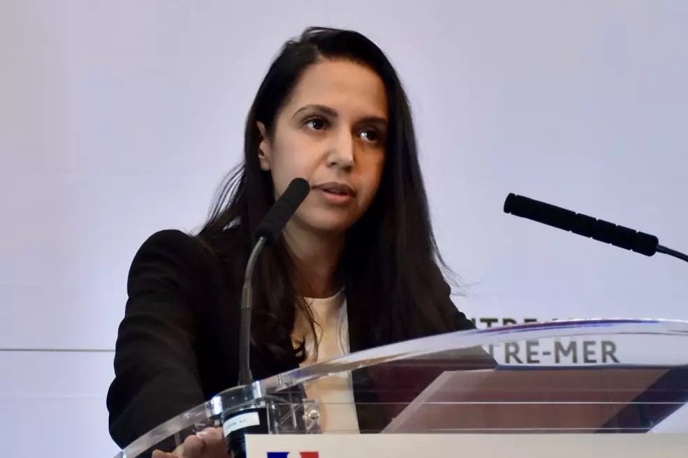 Réforme constitutionnelle : après le Sénat, Naïma Moutchou défend Bougival devant les députés