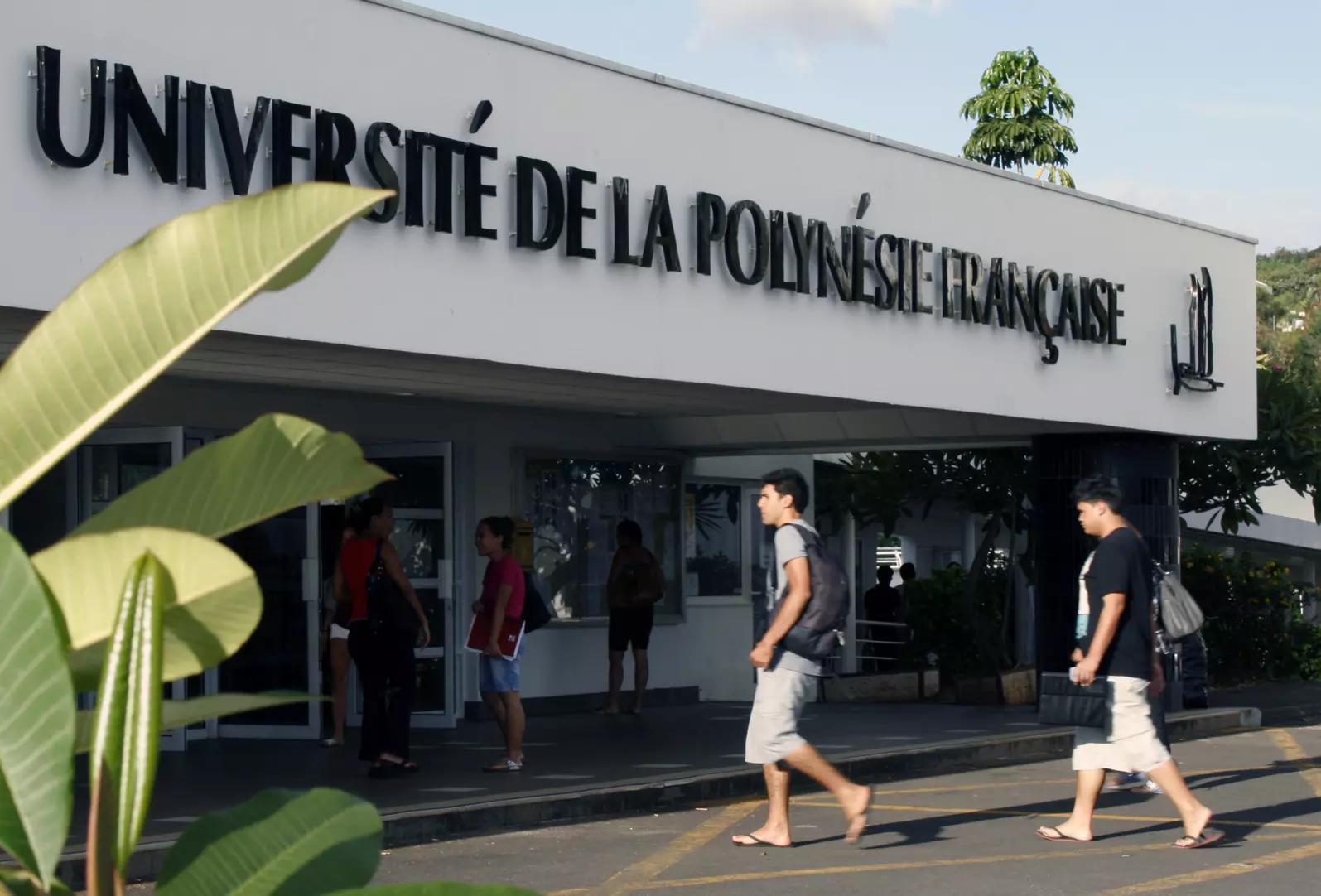 Polynésie : quinze chercheurs dénoncent le huis clos d’un colloque sur la souveraineté à l'Université