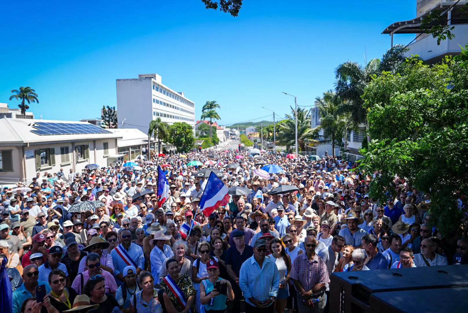 Nouvelle-Calédonie : 2 500 manifestants à Nouméa pour réclamer le dégel du corps électoral