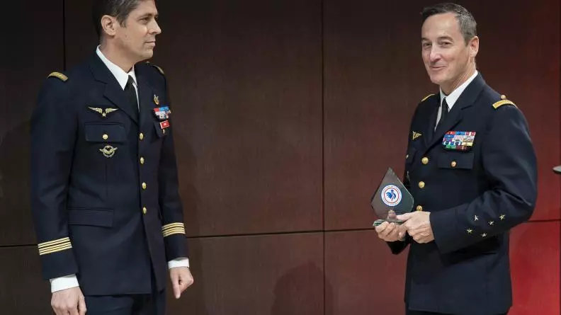 Au Forum de la cohésion nationale, les aviateurs de Guyane récompensés par le Chef d'Etat Major des Armées à Paris