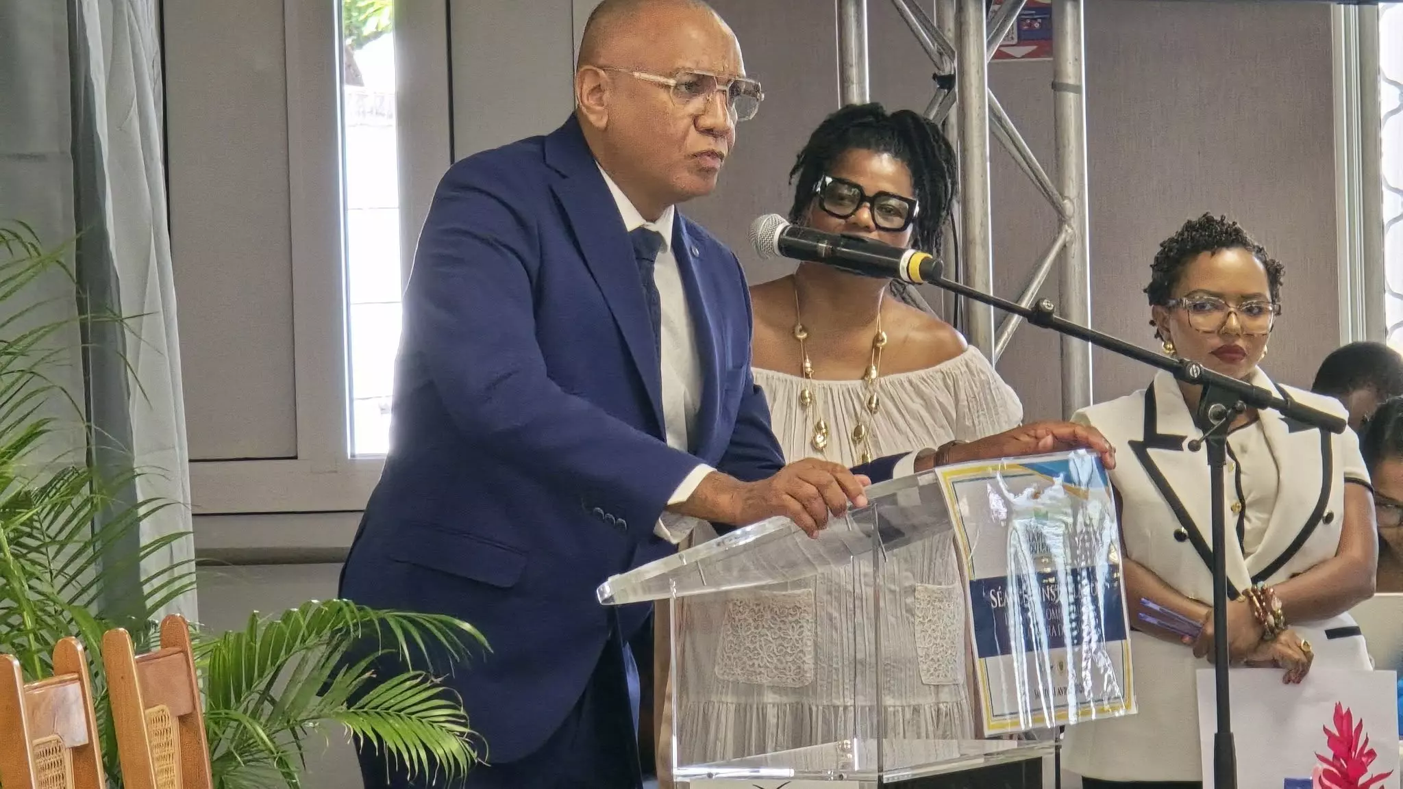 Municipales 2026 : En Guadeloupe, le maire du Gosier Michel Hotin élu président de la Riviera du Levant