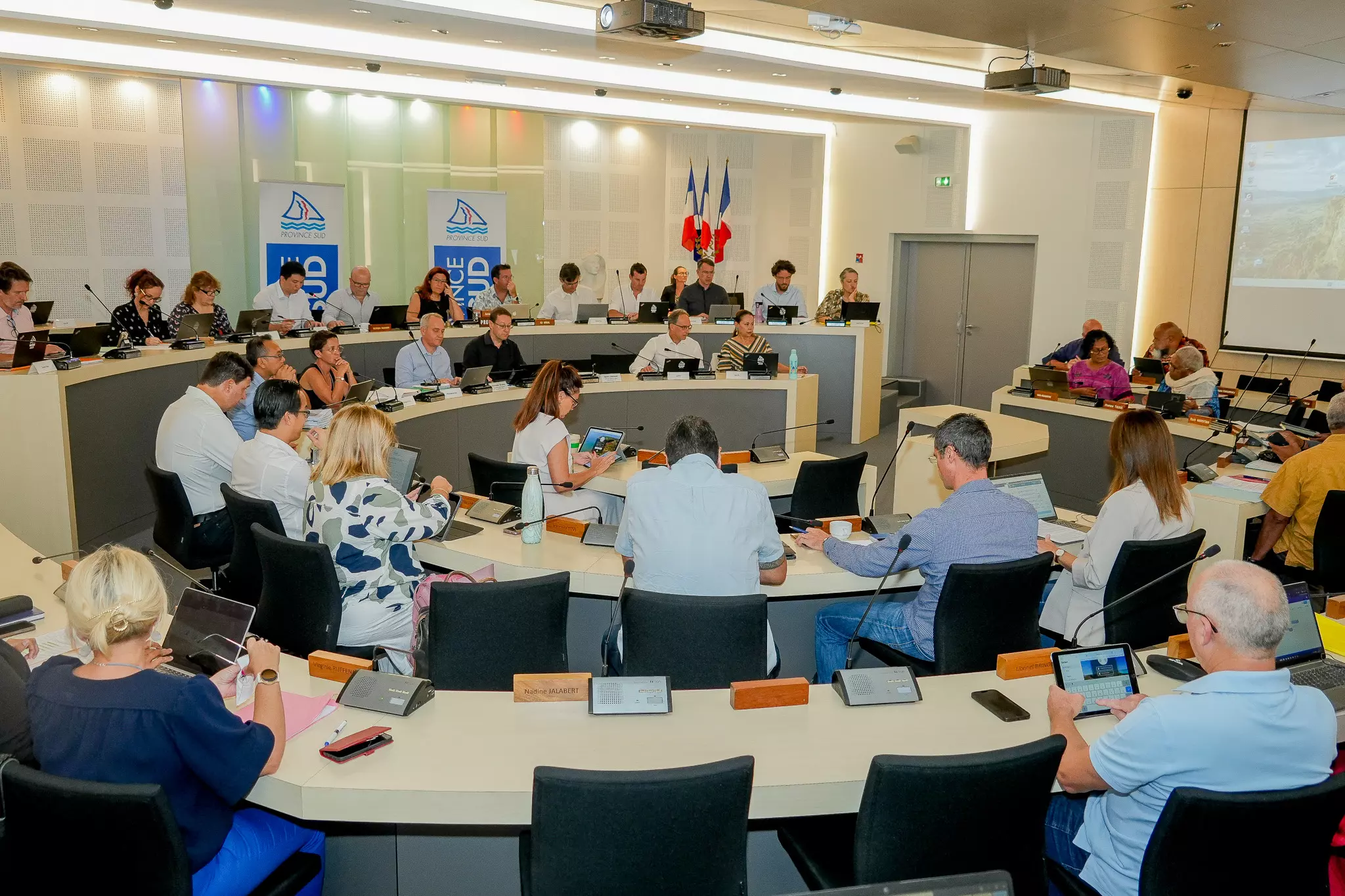 Nouvelle-Calédonie : La province Sud flèche 1,2 milliard de Fcfp sur la santé, le social et le transport